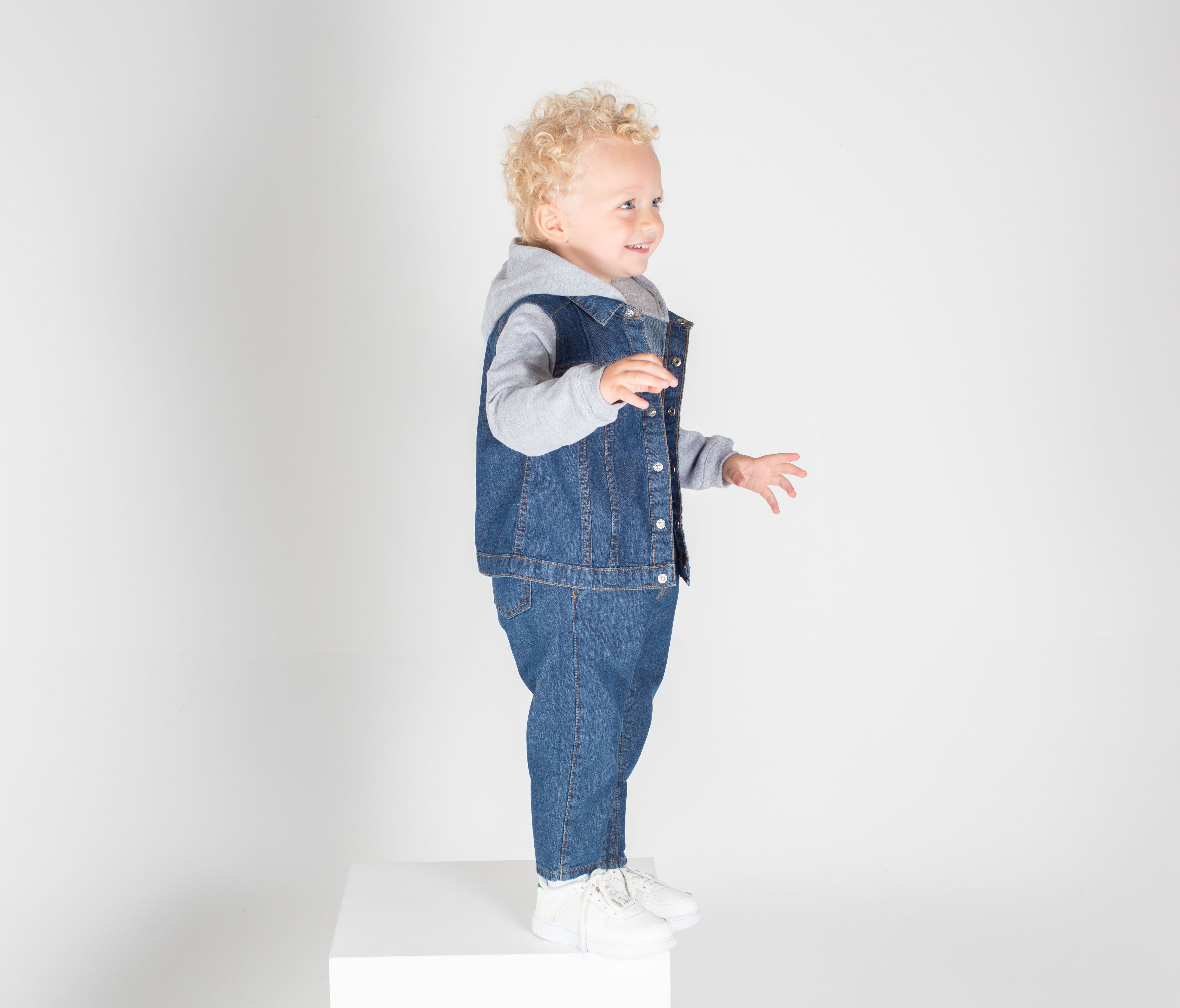 DENIM JACKET WITH HOOD